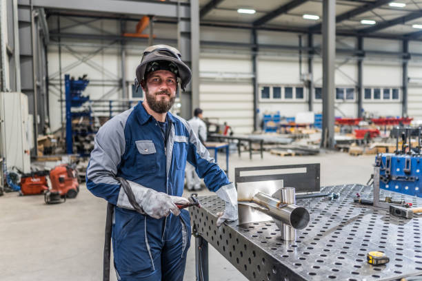 Florissant, MO Welder & Metal Fabrication Company